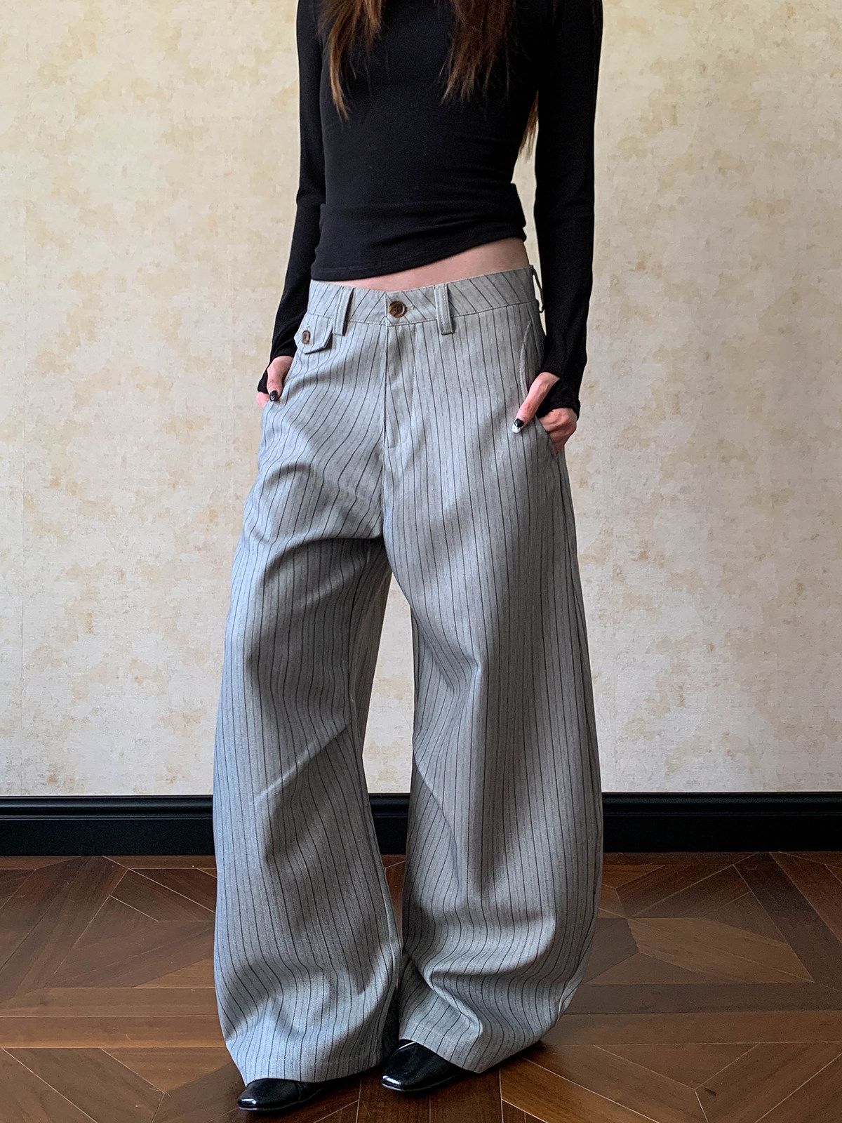 กางเกงลำลองทรงขากว้าง ลายทางแน - Tailored Trouser Wide บทวิจารณ์และราคา
