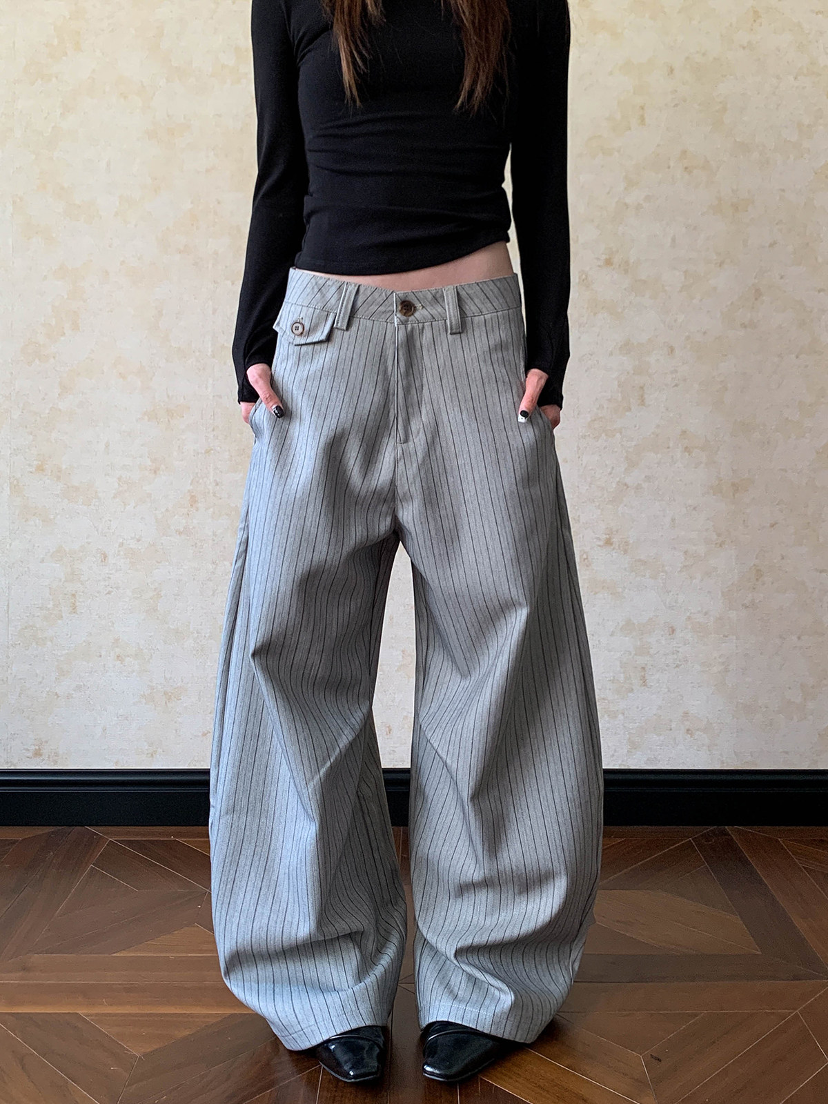 กางเกงลำลองทรงขากว้าง ลายทางแน - Tailored Trouser Wide บทวิจารณ์และราคา